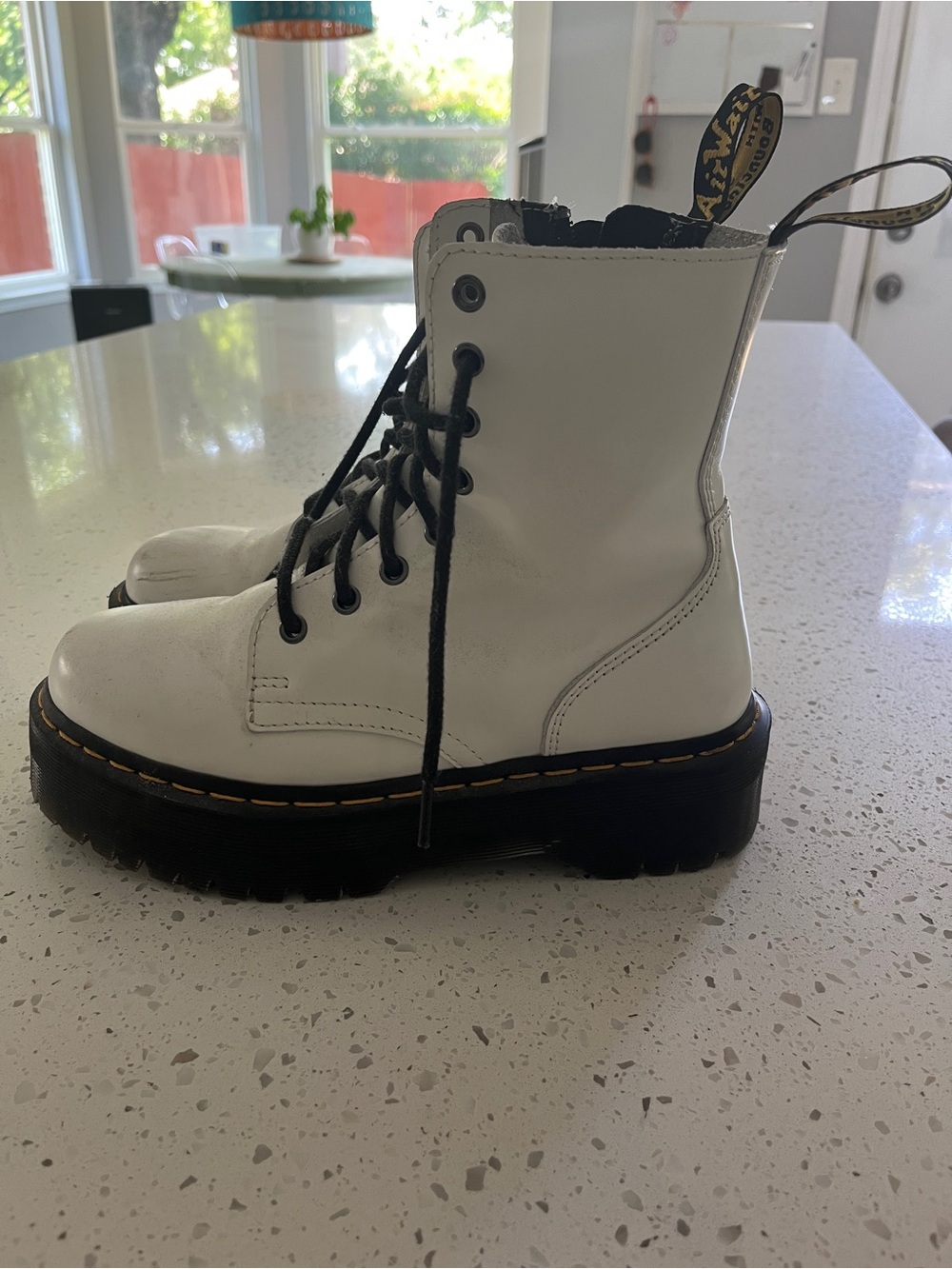 DR. MARTENS JADON BOOT SMOOTH LEATHER PLATFORMS - Picture 2 of 10